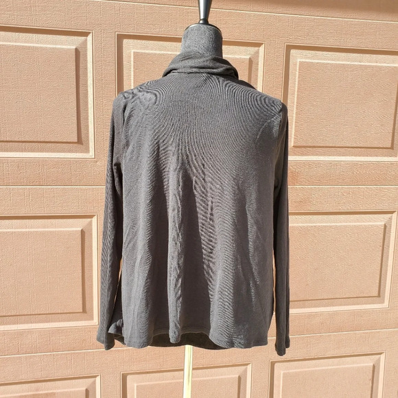 Talbots Women's Black Ribbed Cardigan Sweater Size Medium - Picture 8 of 10